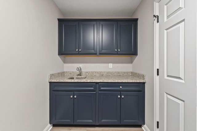 9144 Coe Drive, Plain City, OH 43064