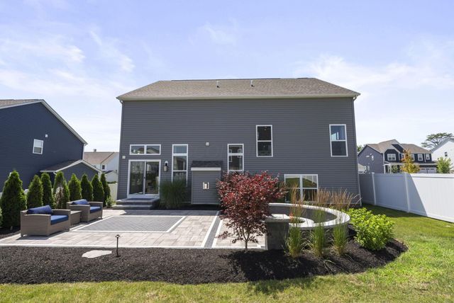 9144 Coe Drive, Plain City, OH 43064