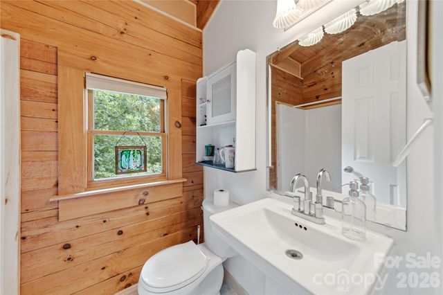 532 Mountain Oak Lane, Gastonia, NC 28052