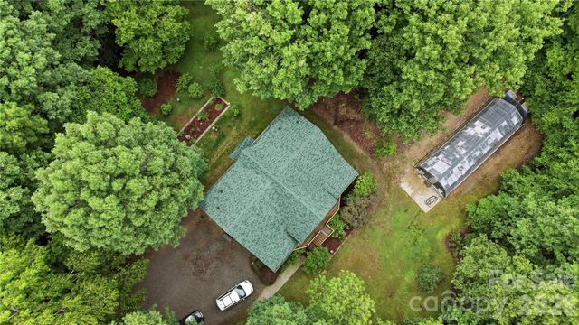 532 Mountain Oak Lane, Gastonia, NC 28052