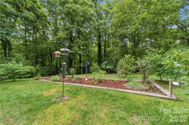 532 Mountain Oak Lane, Gastonia, NC 28052