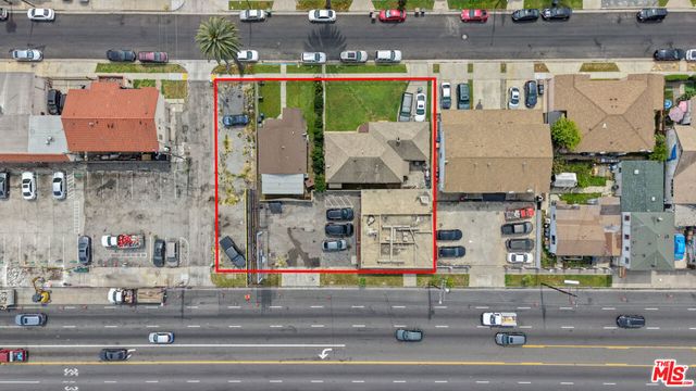 1021 W 101st Street, Los Angeles, CA 90044