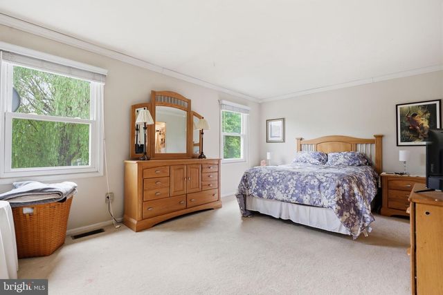 326 TALL MEADOW LN, Yardley, PA 19067