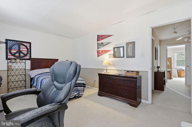 326 TALL MEADOW LN, Yardley, PA 19067