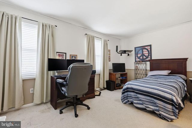 326 TALL MEADOW LN, Yardley, PA 19067
