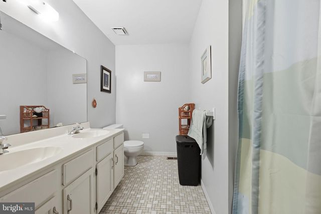 326 TALL MEADOW LN, Yardley, PA 19067