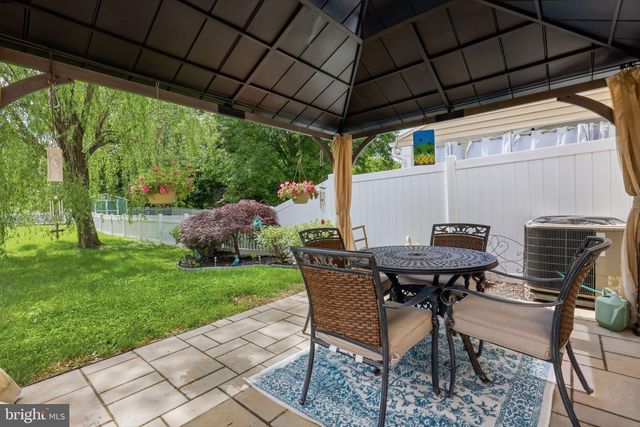 326 TALL MEADOW LN, Yardley, PA 19067