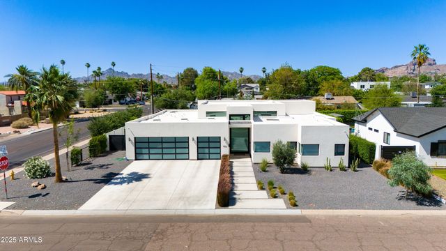 4002 E AVALON Drive, Phoenix, AZ 85018