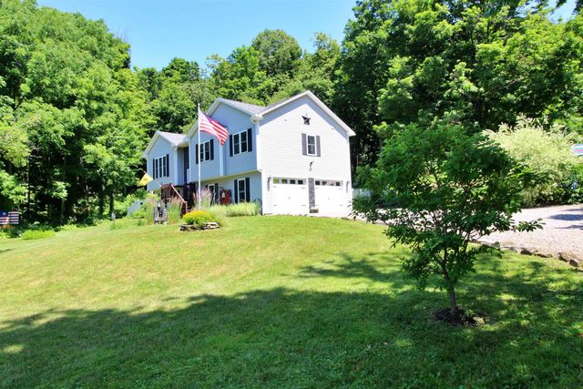 387 St. Albans Road, Swanton, VT 05488