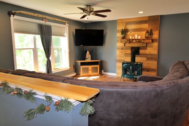 387 St. Albans Road, Swanton, VT 05488