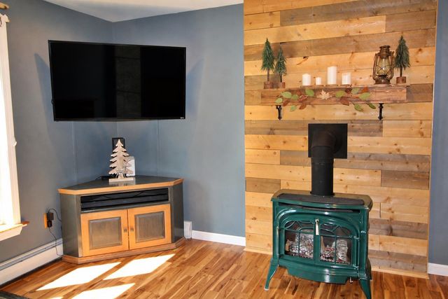 387 St. Albans Road, Swanton, VT 05488