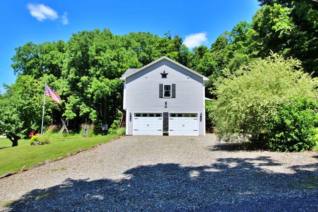 387 St. Albans Road, Swanton, VT 05488