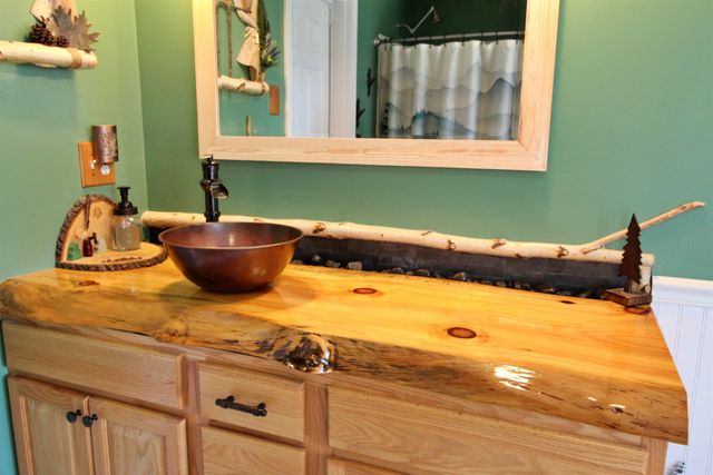 387 St. Albans Road, Swanton, VT 05488