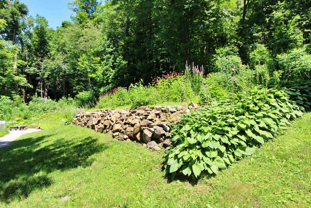 387 St. Albans Road, Swanton, VT 05488