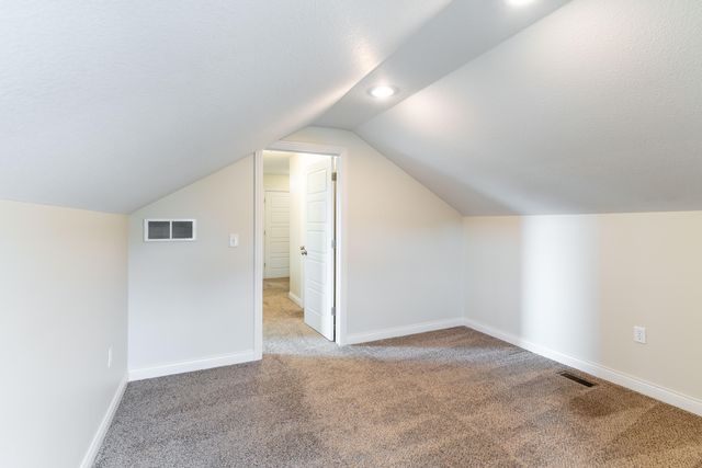 3504 DELWOOD DR, Columbia, MO 65202