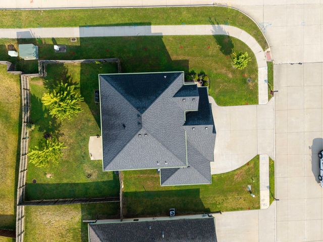 3504 DELWOOD DR, Columbia, MO 65202