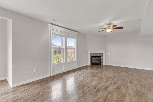 3504 DELWOOD DR, Columbia, MO 65202