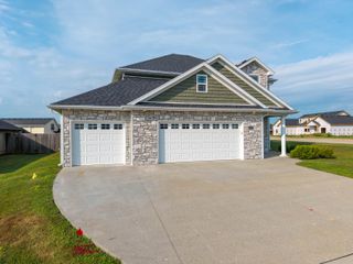 3504 DELWOOD DR, Columbia, MO 65202