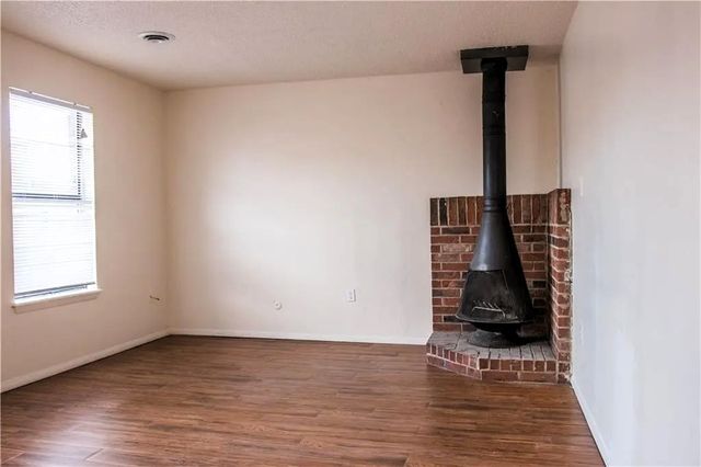 3115 and 3117 N Old Missouri Road, Fayetteville, AR 72703