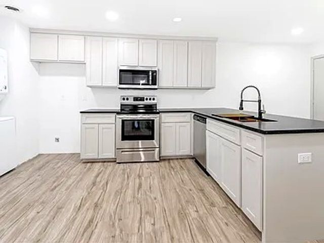 3115 and 3117 N Old Missouri Road, Fayetteville, AR 72703