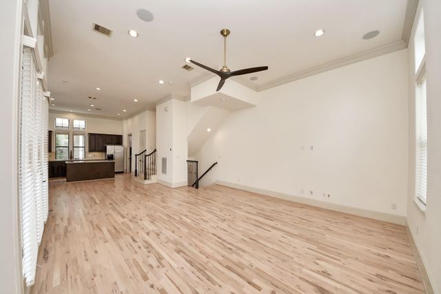 3229 Maxroy Street, Houston, TX 77008