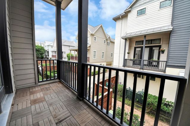 3229 Maxroy Street, Houston, TX 77008