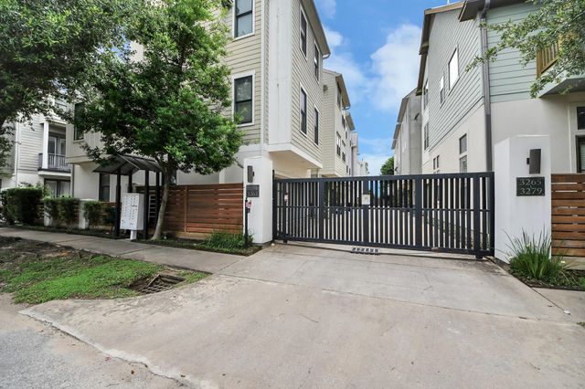 3229 Maxroy Street, Houston, TX 77008