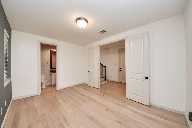 3229 Maxroy Street, Houston, TX 77008