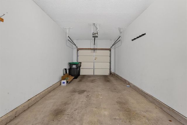 3529 NE Austin Drive, Lee's Summit, MO 64064