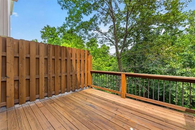 3529 NE Austin Drive, Lee's Summit, MO 64064