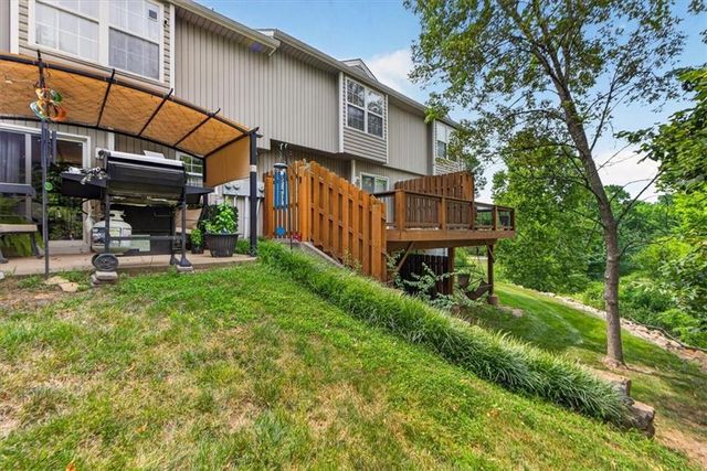 3529 NE Austin Drive, Lee's Summit, MO 64064