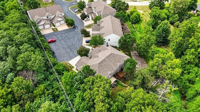 3529 NE Austin Drive, Lee's Summit, MO 64064