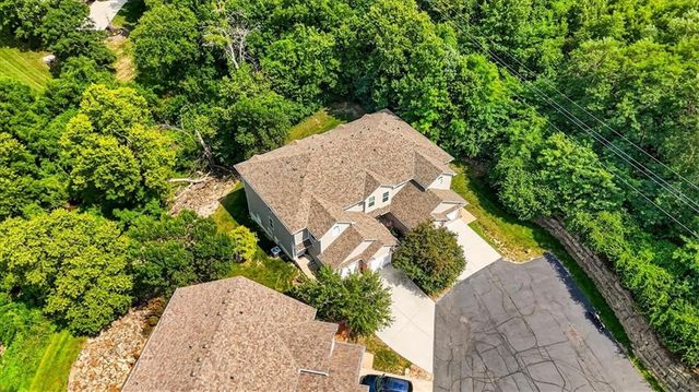 3529 NE Austin Drive, Lee's Summit, MO 64064