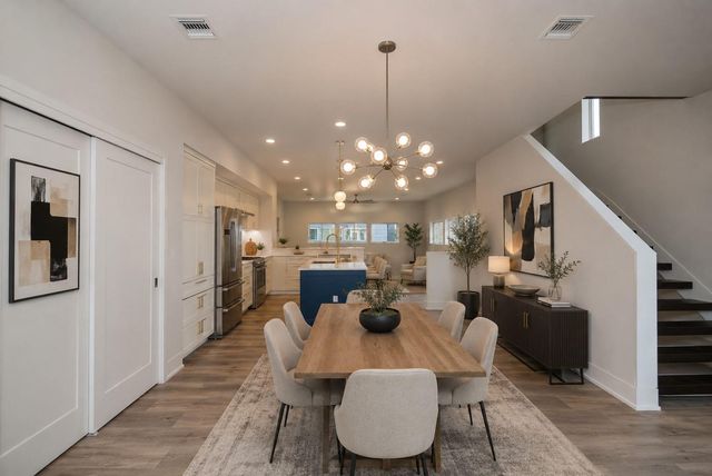 1905 Oakdale Street, Houston, TX 77004