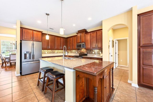 2651 CEDAR CREST DRIVE, Apopka, FL 32712