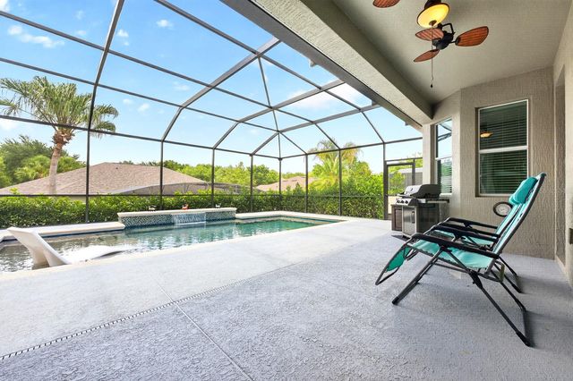 2651 CEDAR CREST DRIVE, Apopka, FL 32712