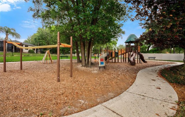 2651 CEDAR CREST DRIVE, Apopka, FL 32712