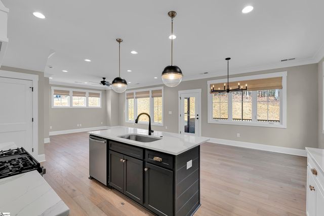 19 Arrow Head Road, Greenville, SC 29609