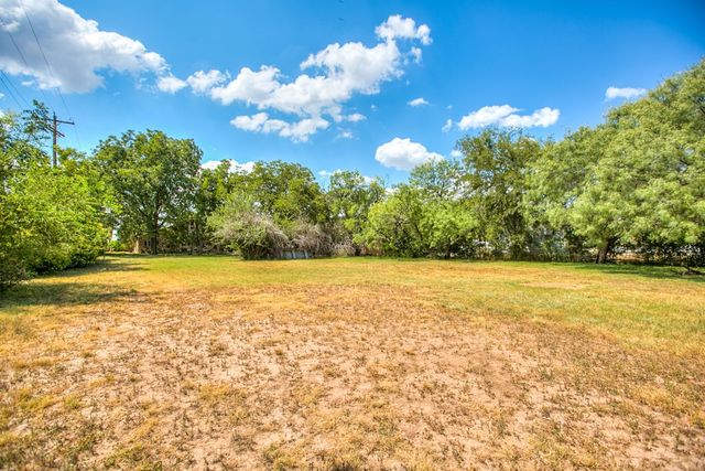 3507 Christoval Road, San Angelo, TX 76903