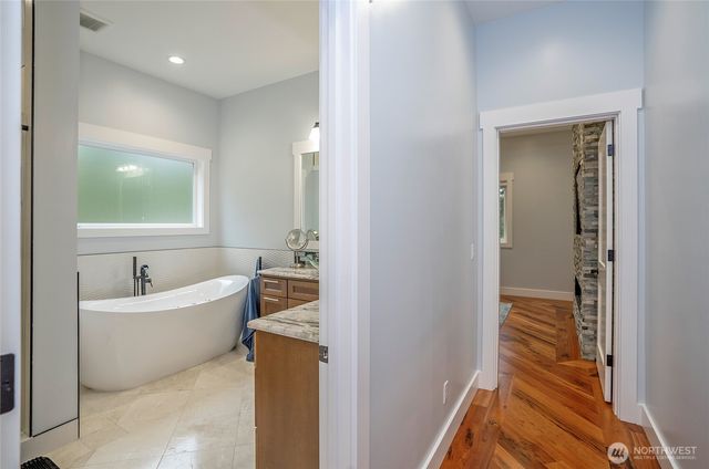 14520 254th Street E, Graham, WA 98338