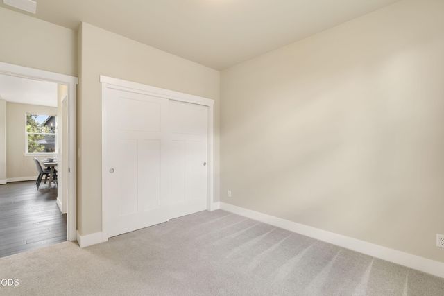 20693 SE Cougar Peak Drive, Bend, OR 97702