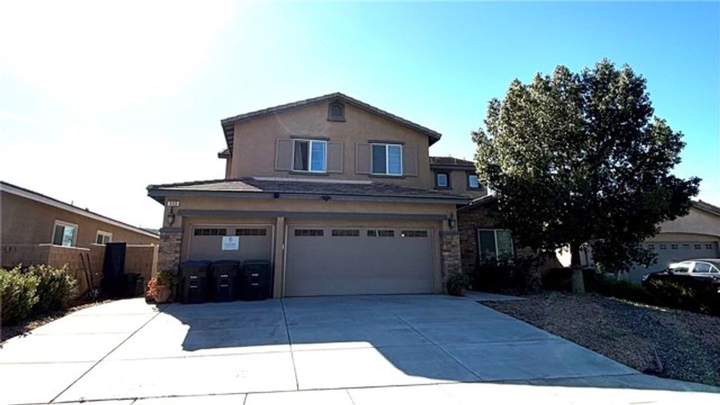 335 Pinnacle, Perris, CA 92570