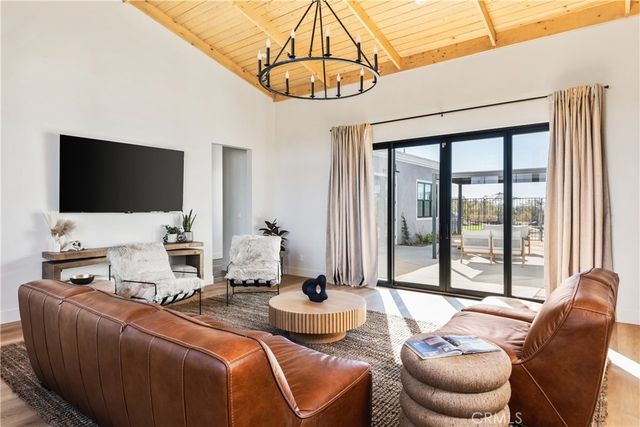 39241 Corte Venture, Temecula, CA 92592