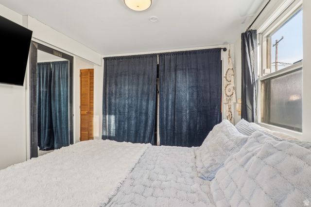 824 W DALTON AVE, Salt Lake City, UT 84104