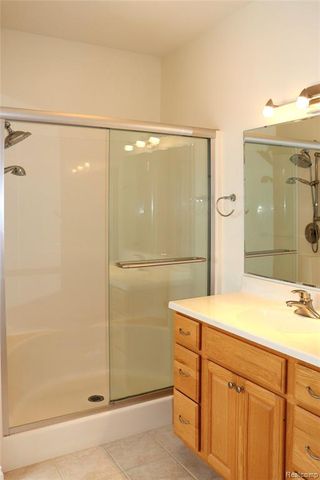 6273 Boulder Drive, Flushing, MI 48433