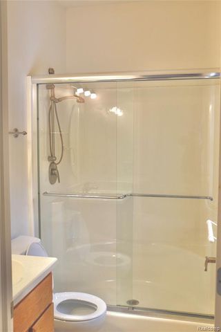 6273 Boulder Drive, Flushing, MI 48433