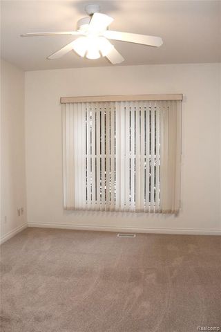 6273 Boulder Drive, Flushing, MI 48433