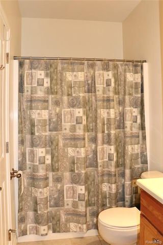 6273 Boulder Drive, Flushing, MI 48433