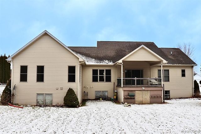 6273 Boulder Drive, Flushing, MI 48433