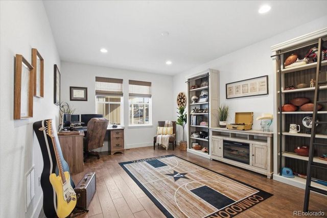 9252 Star Streak Circle, Littleton, CO 80125